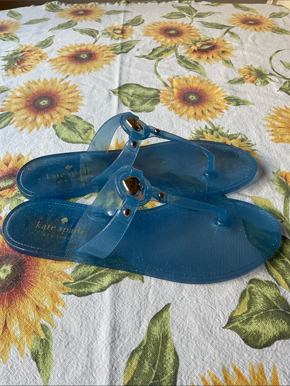 ♠️🩵♠️ KATE SPADE Kendall GLITTER Jelly T-Strap Sandal ♠️🩵♠️ NWT ♠️🩵♠️ - Picture 8 of 16